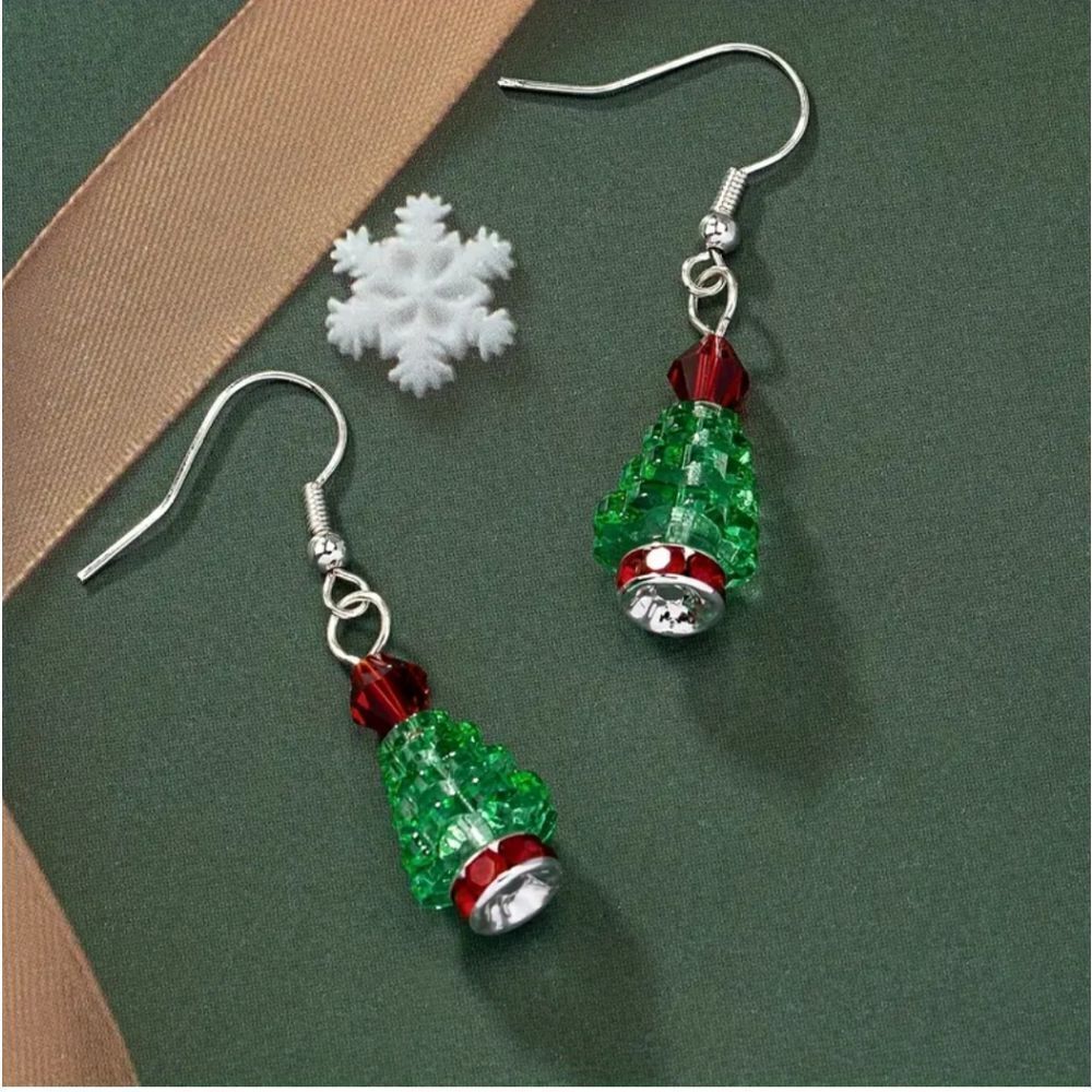 New CHRISTMAS TREE bead earrings - Picture 3 of 4
